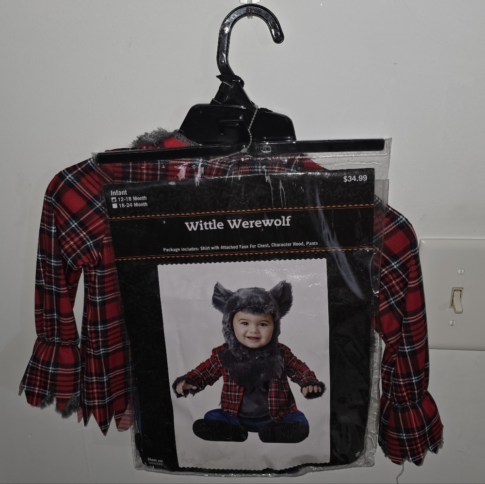 🆕 Wittle Werewolf Baby Costume - NWT!! - Picture 1 of 4